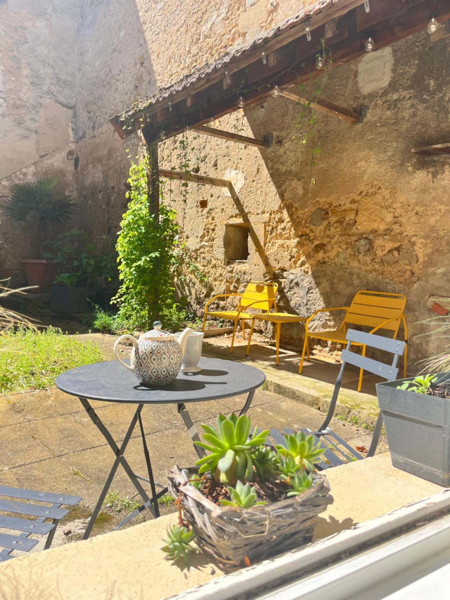 Maison Des Chevilles La Chatre Exterior photo